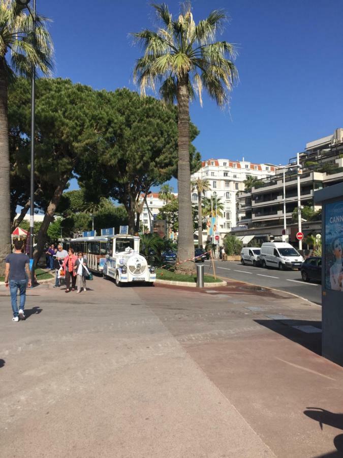 Grand Studio Carree D'Or - Les Meridiens Cannes Bagian luar foto